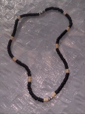 Black and Cream Beaded Necklace with Accent Beads